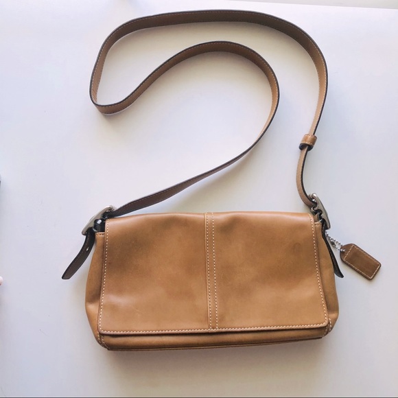 Coach Handbags - Coach leather cross body purse
